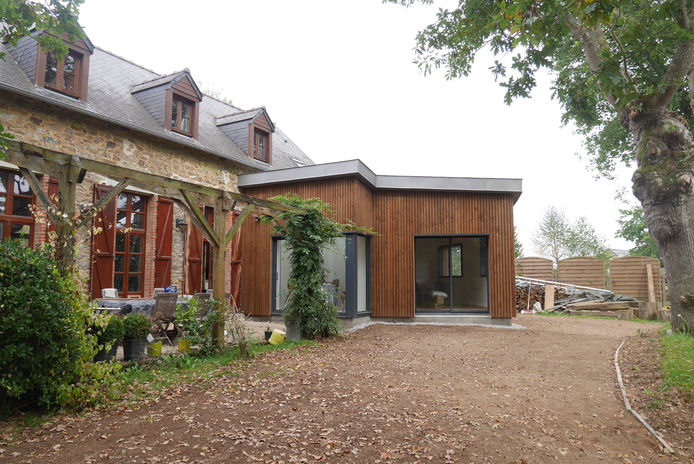 Rénovation extension bioclimatique d'une maison à Bohal