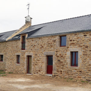 Rénovation d'une maison en pierre à Berric